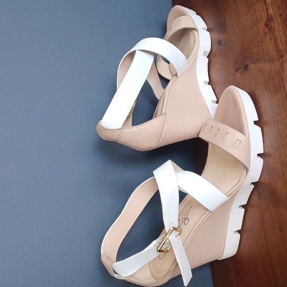 Italian wedge  sandals - Picture 12 of 16